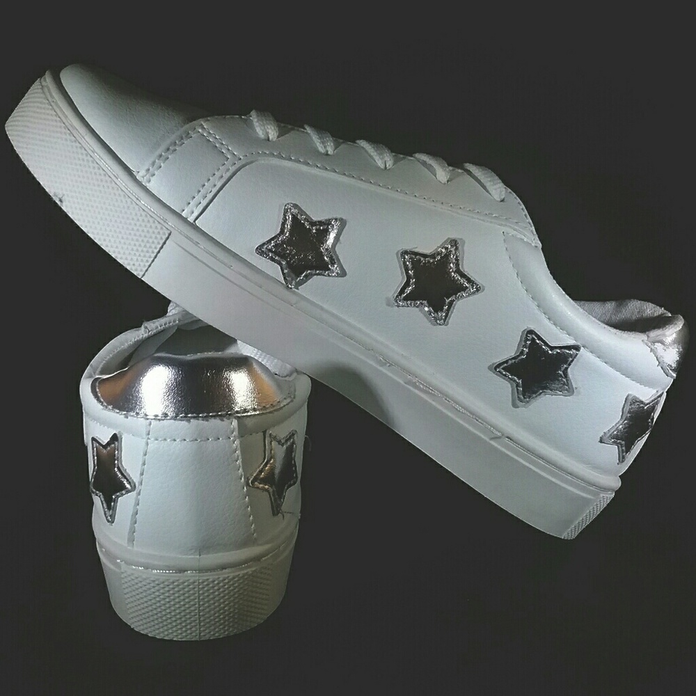 SOLD Flatform Sneaks Hologram Star Embroidery
